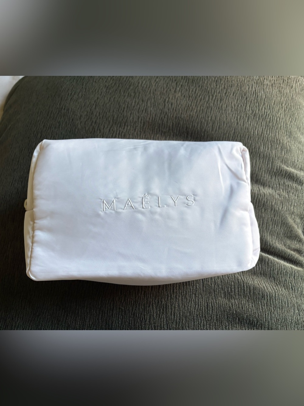 MAELYS White Cosmetic Travel Pouch